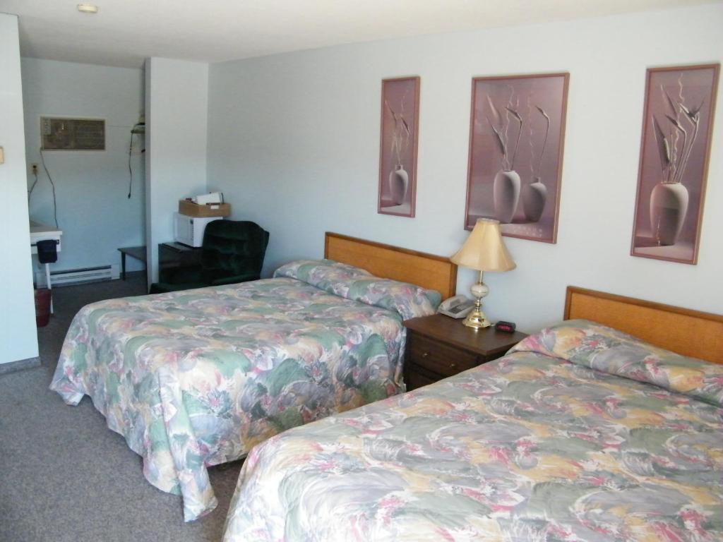 Round-Up Motel Clinton エクステリア 写真