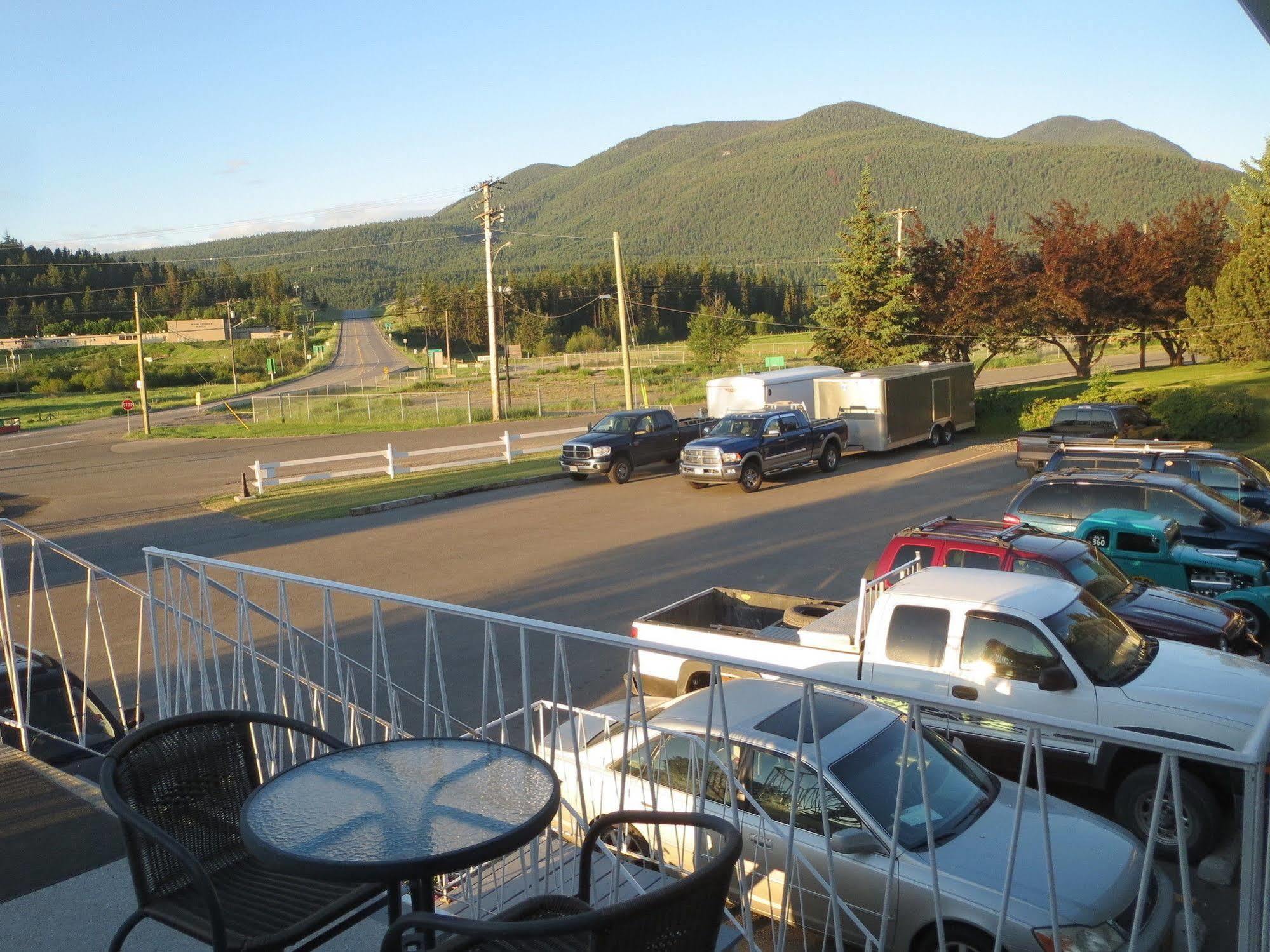 Round-Up Motel Clinton エクステリア 写真